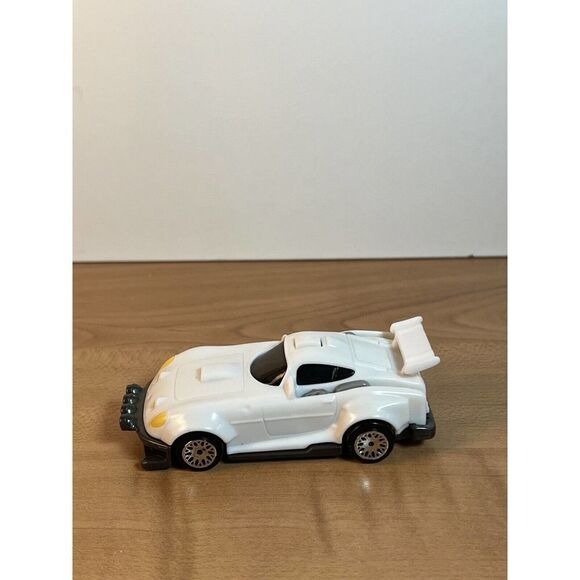 UCS White Sports Car Spoiler Fast Model 1:50 Scale Small Mini McDonald’s 2019 - Picture 1 of 8